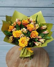Букет цветов из:  Альстромерии и Розы в Карагай