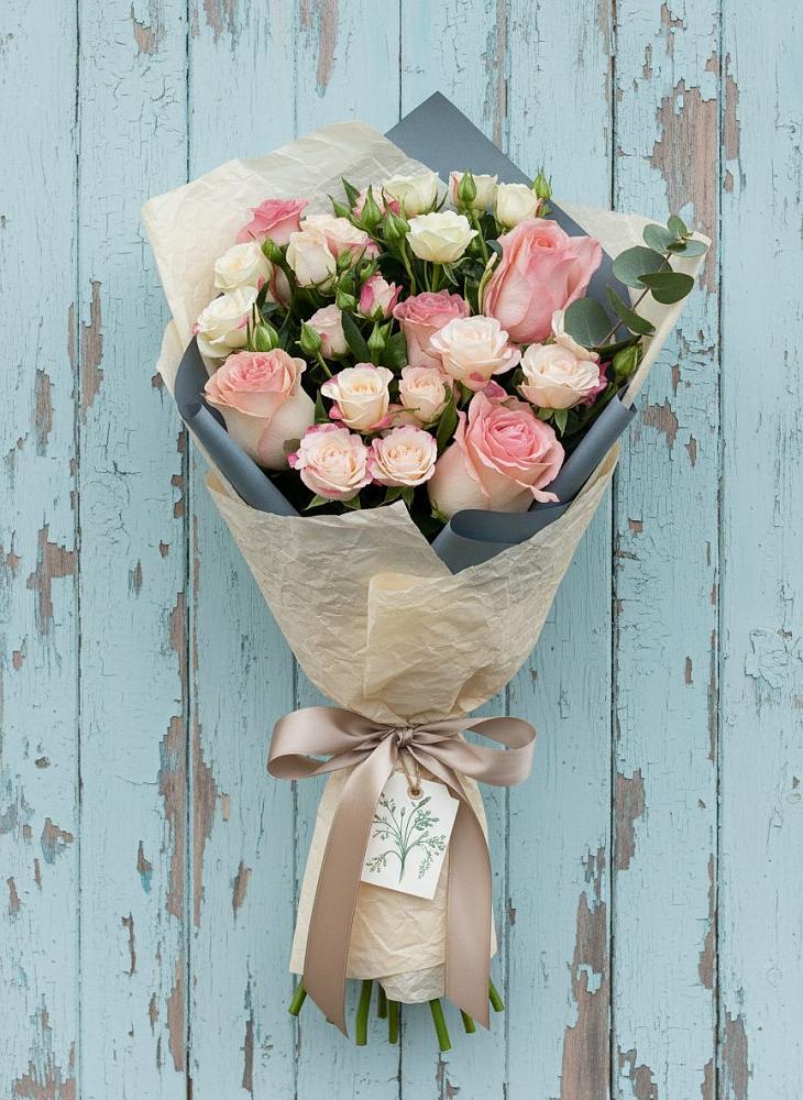 Букет цветов из: Розы в Карагай