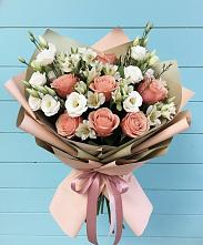 Букет цветов из:  Розы, Альстромерии и Лизиантусы в Карагай