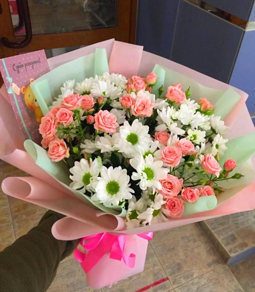 Букет цветов из: Розы и Хризантемы в Карагай