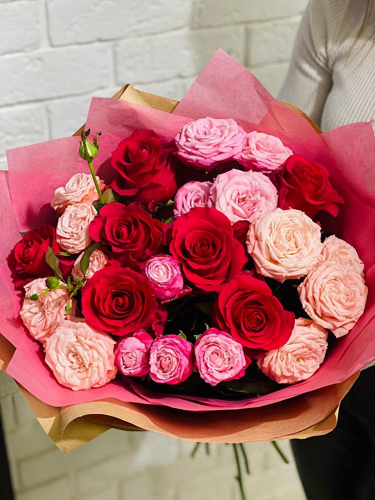 Букет цветов из: Розы в Карагай