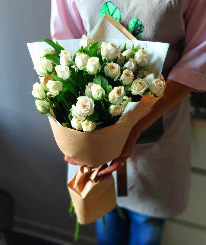 Букет цветов из: Розы в Карагай