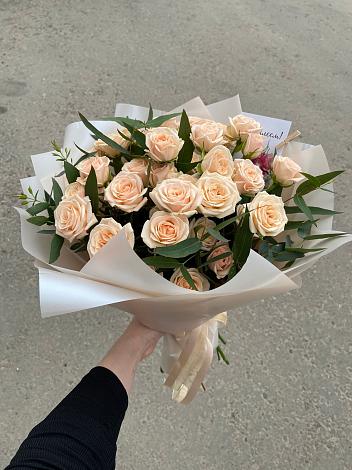 Букет Кремовые розы Латте в Карагай